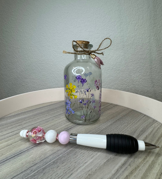 Pink Floral/White Twisty Pen